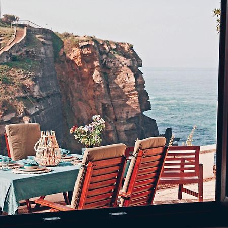 סינטרה Um Lugar Ao Sol Beach House Azenhas Do Mar מראה חיצוני תמונה